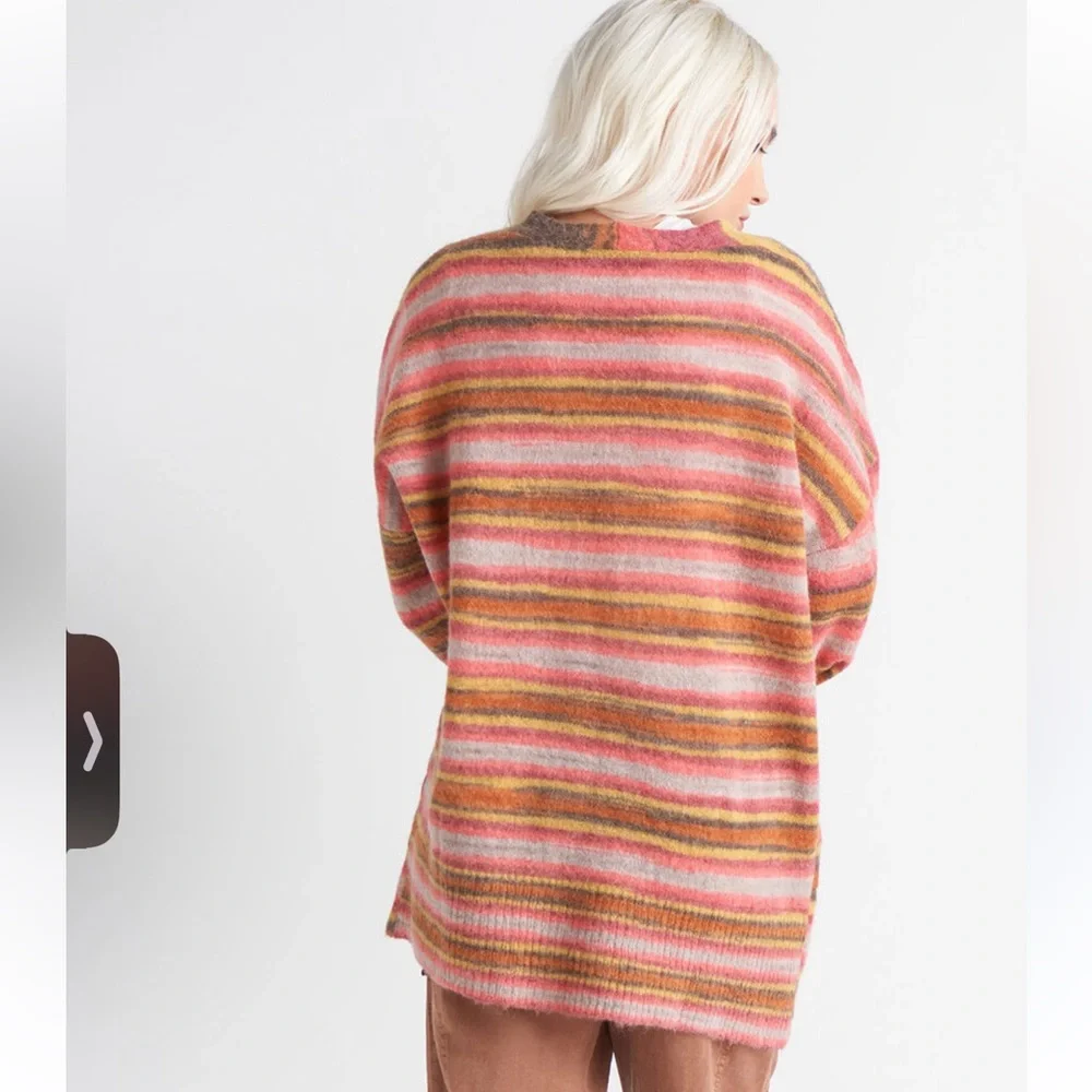 NWT DEX Sunset stripped cardigan size S super soft